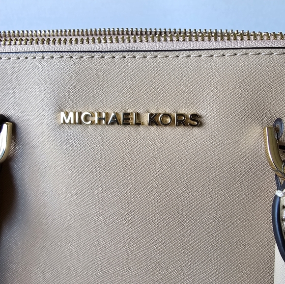 Handbag, Michael Kors, Cindy Satchel, Cream, EUC - Picture 8 of 10